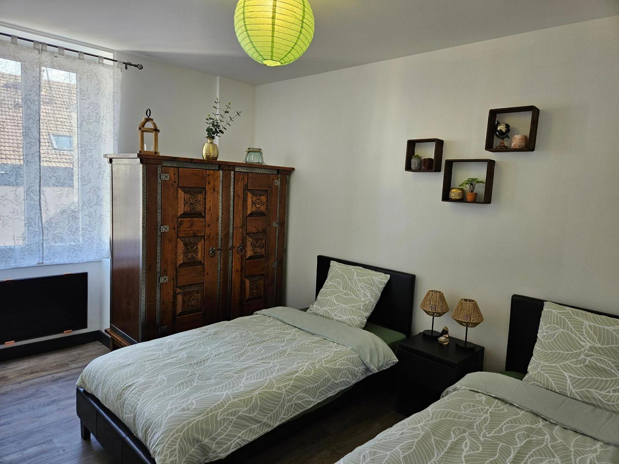 Appartement Le Jardin Imaginaire Champagnole Esterno foto